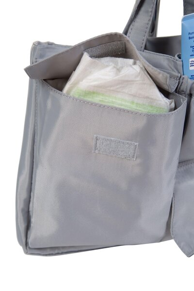 Childhome Mommy Bag tarvikutekoti sisu  - Childhome