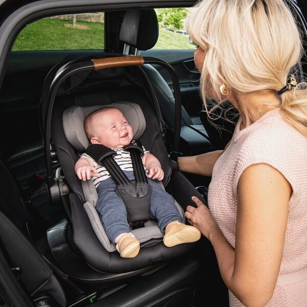 Nuna Arra Next car seat 40-85cm Granite with isofix Base Next  - Nuna